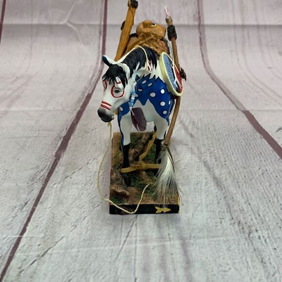 The Trail of Painted Ponies Woodland Hunter 3E/9031 Collectible Model Horse - Picture 2 of 15